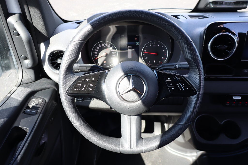 2025 Mercedes-Benz Sprinter 2500 Passenger 170 WB High Roof