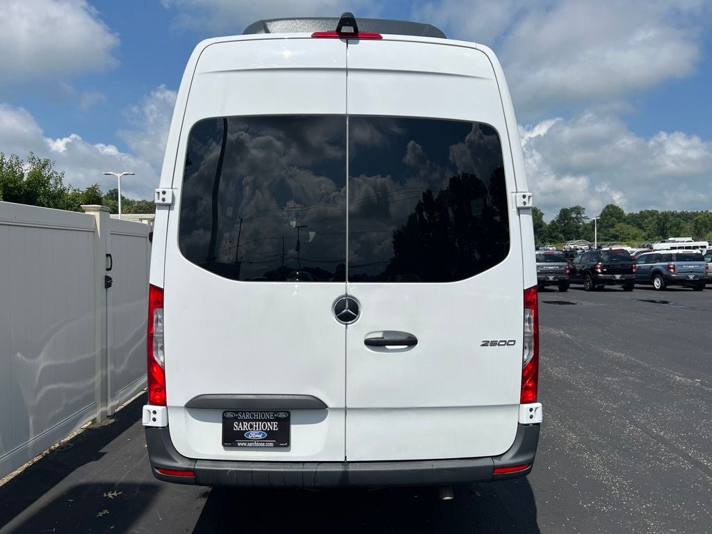 2025 Mercedes-Benz Sprinter 2500 Passenger 170 WB High Roof