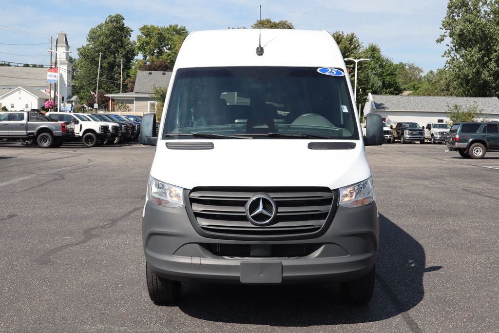2025 Mercedes-Benz Sprinter 2500 Passenger 170 WB High Roof
