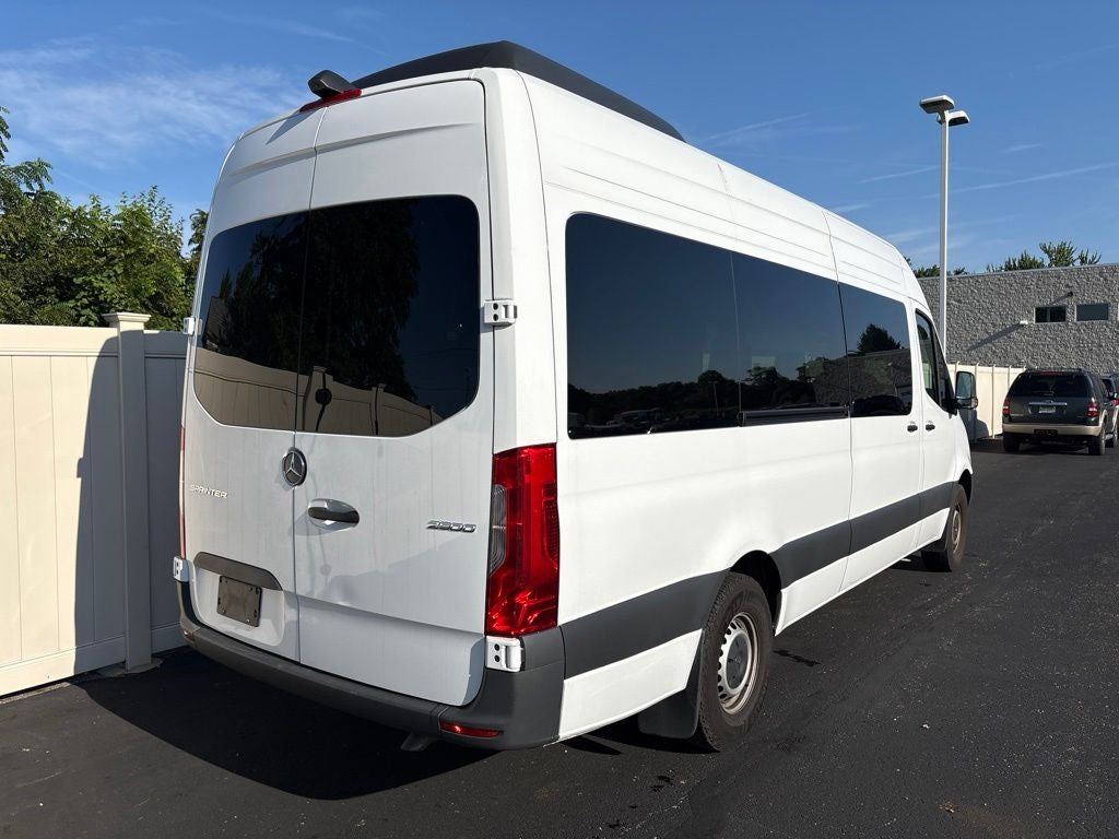 2025 Mercedes-Benz Sprinter 2500 Passenger 170 WB High Roof