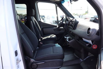 2025 Mercedes-Benz Sprinter 2500 Passenger 170 WB High Roof
