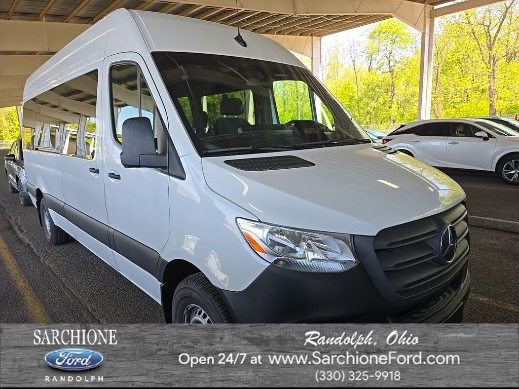 2025 Mercedes-Benz Sprinter 2500 Passenger 170 WB High Roof