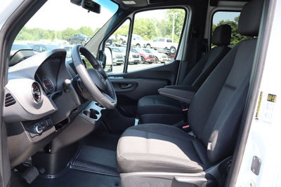 2025 Mercedes-Benz Sprinter 2500 Passenger 170 WB High Roof