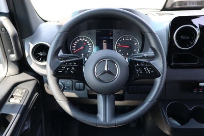 2025 Mercedes-Benz Sprinter 2500 Passenger 170 WB High Roof