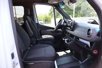 2025 Mercedes-Benz Sprinter 2500 Passenger 170 WB High Roof