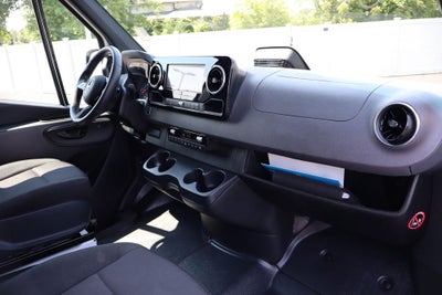 2025 Mercedes-Benz Sprinter 2500 Passenger 170 WB High Roof