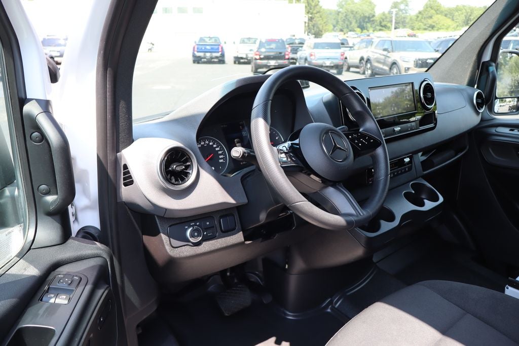 2025 Mercedes-Benz Sprinter 2500 Passenger 170 WB High Roof