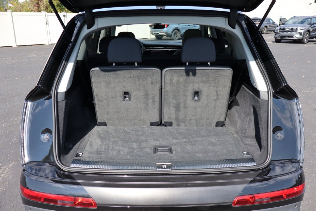 2024 Audi Q7 55 Premium Plus quattro