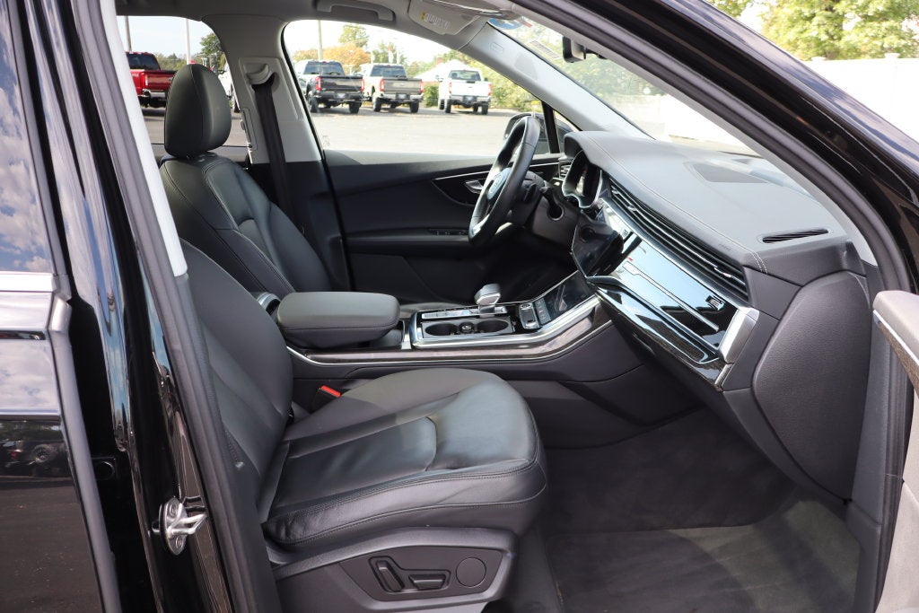 2024 Audi Q7 55 Premium Plus quattro