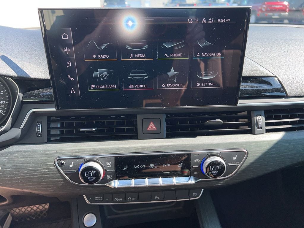 2021 Audi A4 40 Premium quattro