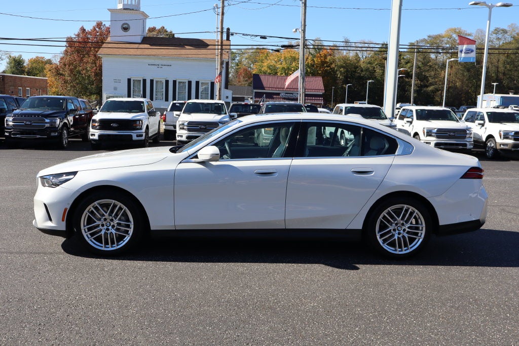 2024 BMW 5 Series 530i xDrive