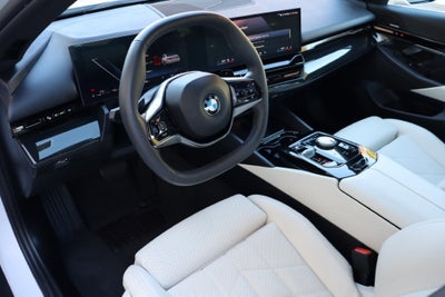 2024 BMW 5 Series 530i xDrive