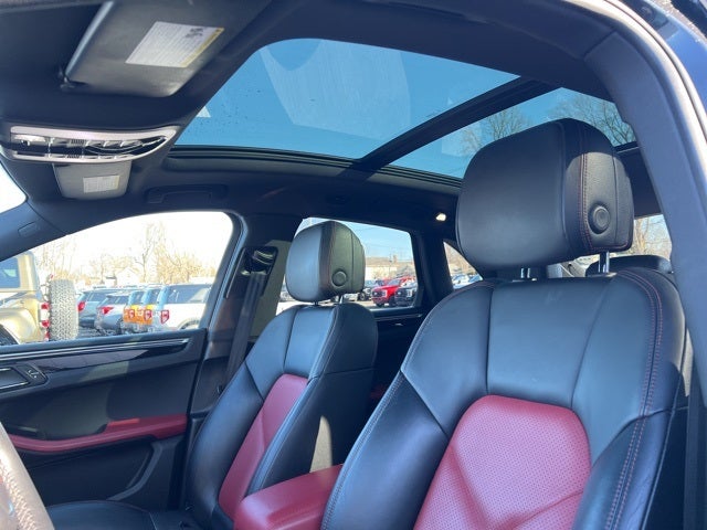 2018 Porsche Macan Sport Edition