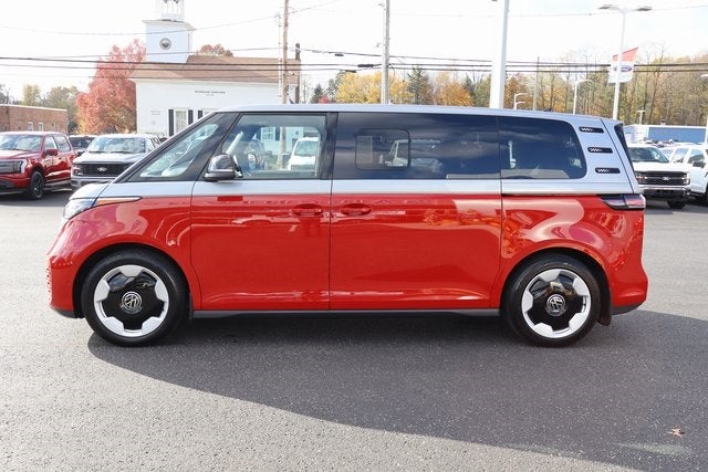 2025 Volkswagen ID. Buzz Pro S Plus