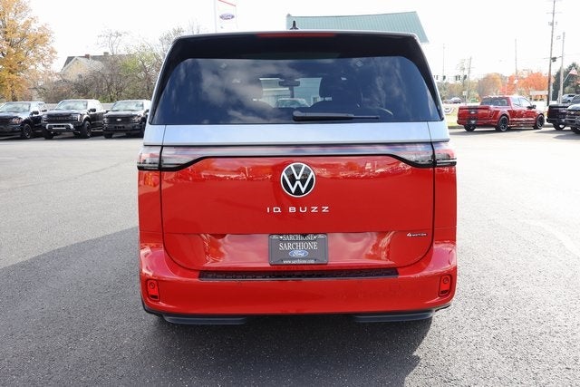 2025 Volkswagen ID. Buzz Pro S Plus