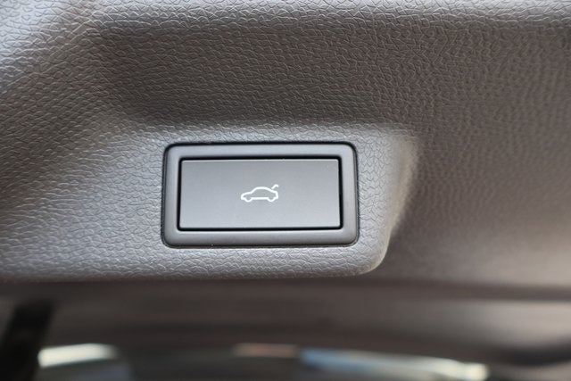 2025 Volkswagen ID. Buzz Pro S Plus