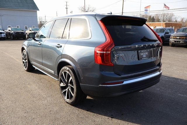 2025 Volvo XC90 B6 Plus 7-Seater
