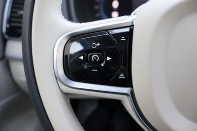 2025 Volvo XC90 B6 Plus 7-Seater