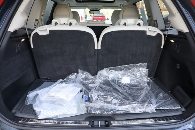 2025 Volvo XC90 B6 Plus 7-Seater