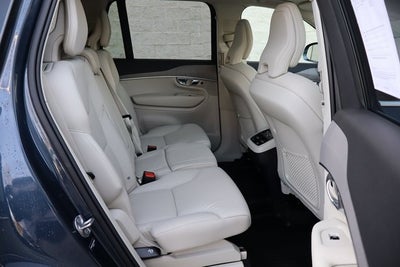 2025 Volvo XC90 B6 Plus 7-Seater