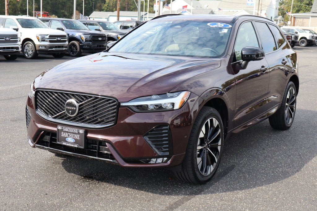 2026 Volvo XC60 B5 Plus