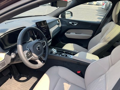 2026 Volvo XC60 B5 Plus