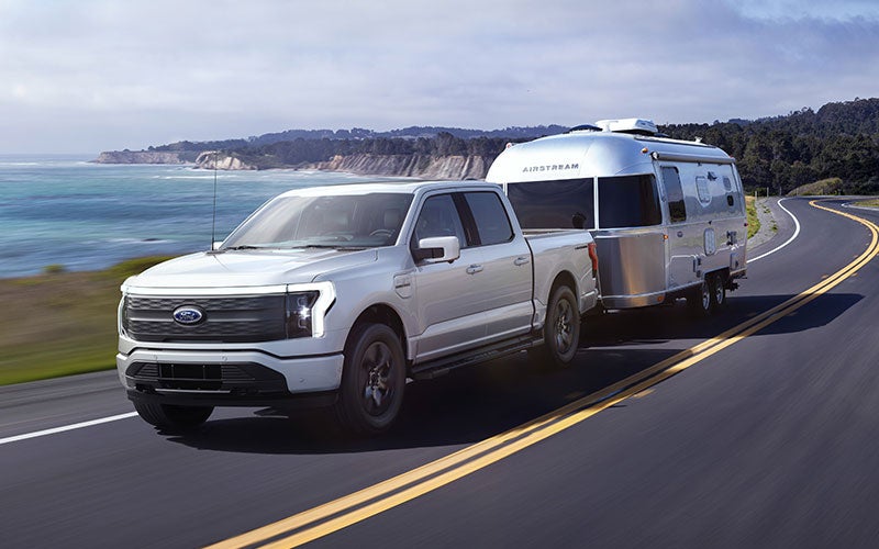 Ford F-150 Lightning Towing